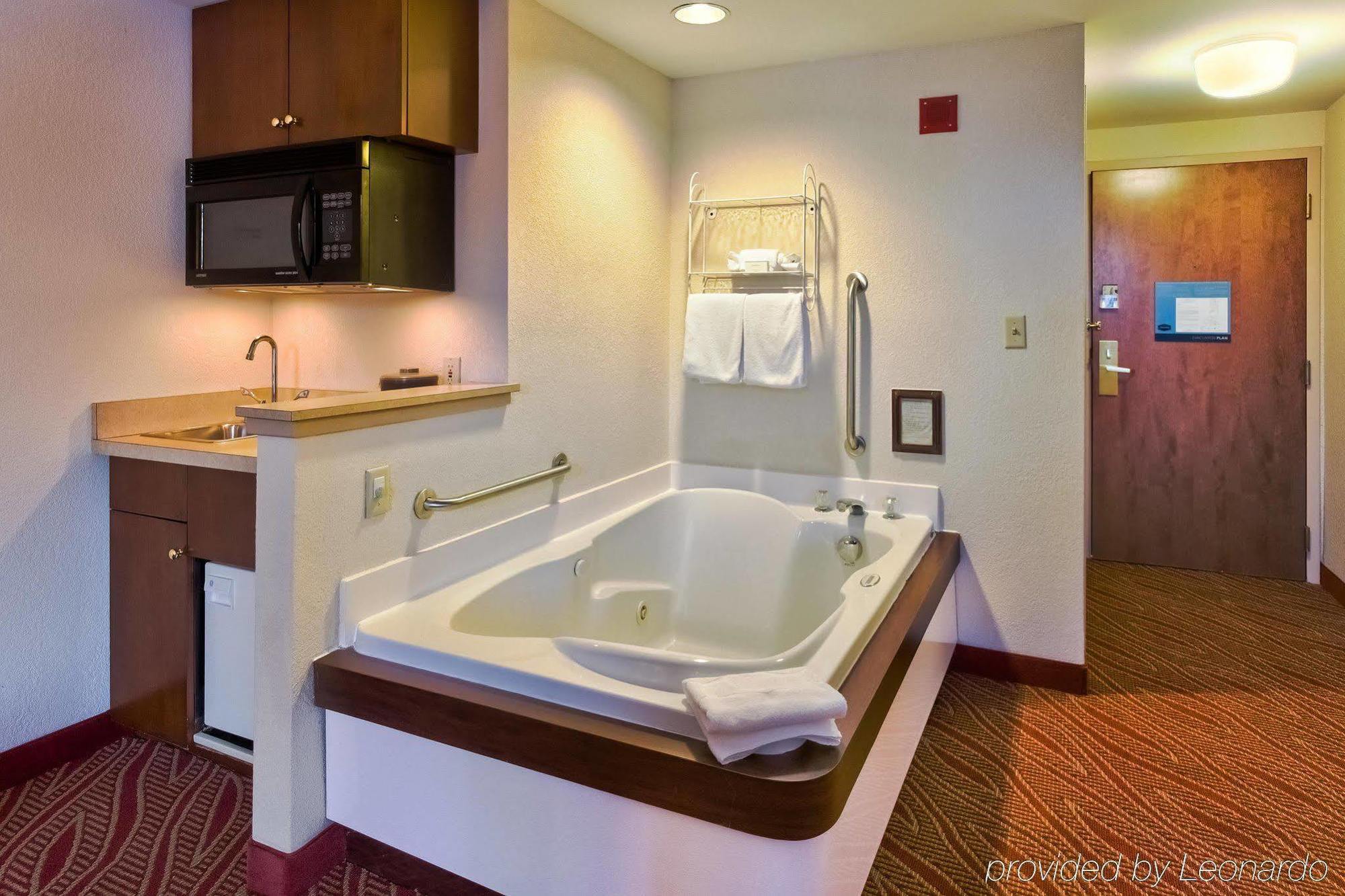 Hampton Hershey Lancaster Hotel